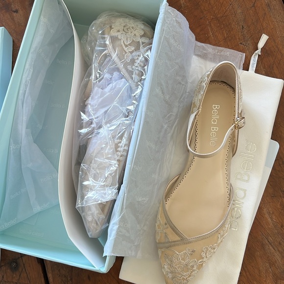 Bella Belle CELIA Lace D'Orsay Nude Flats for Wedding - Size 7.5.  Worn once! - Picture 9 of 11